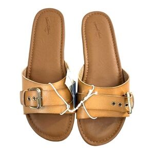 Universal Thread Women's Kora Cognac Side Buckle Slide Sandals Size 9 NWT